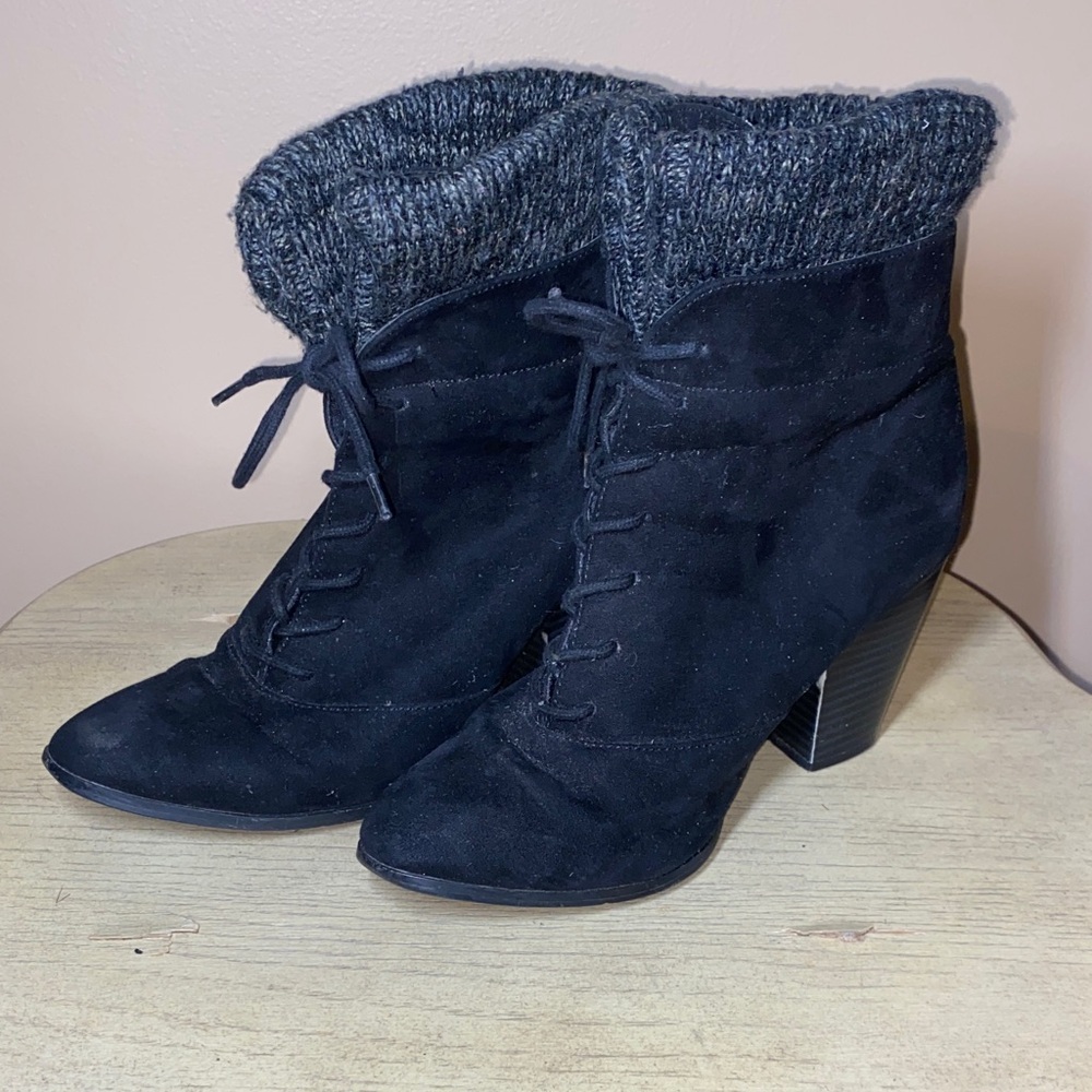 JustFab Black Lace Up Boots with Gray Knit Cuff